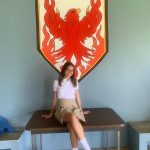 Meet your Posher, Alanis